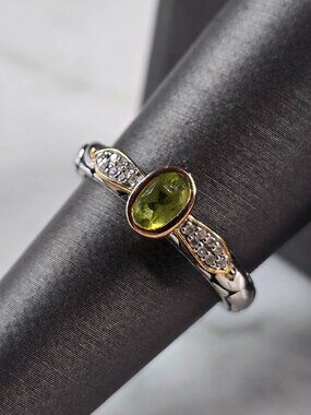 Womens Vintage Estate Sterling Silver Modernist Peridot Ring 3.0g E6750